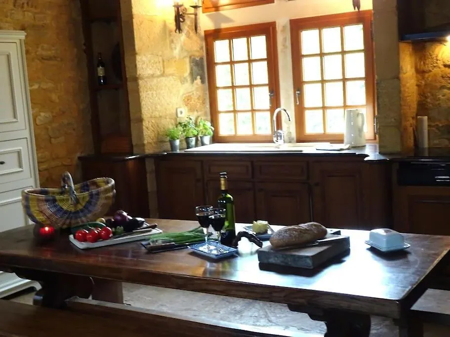 빌라 Chateau A Gourdon Dans Le Lot