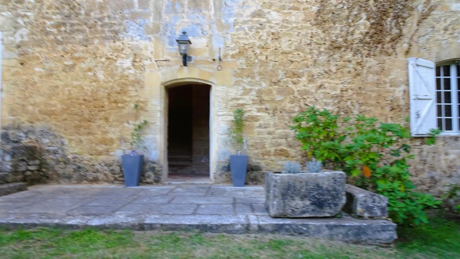 Chateau A Gourdon Dans Le Lot 프랑스